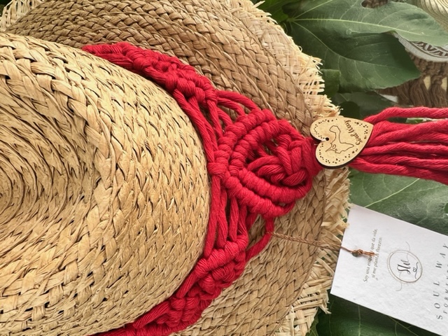 Sombrero alma hecho a mano y sostenible. Handmade